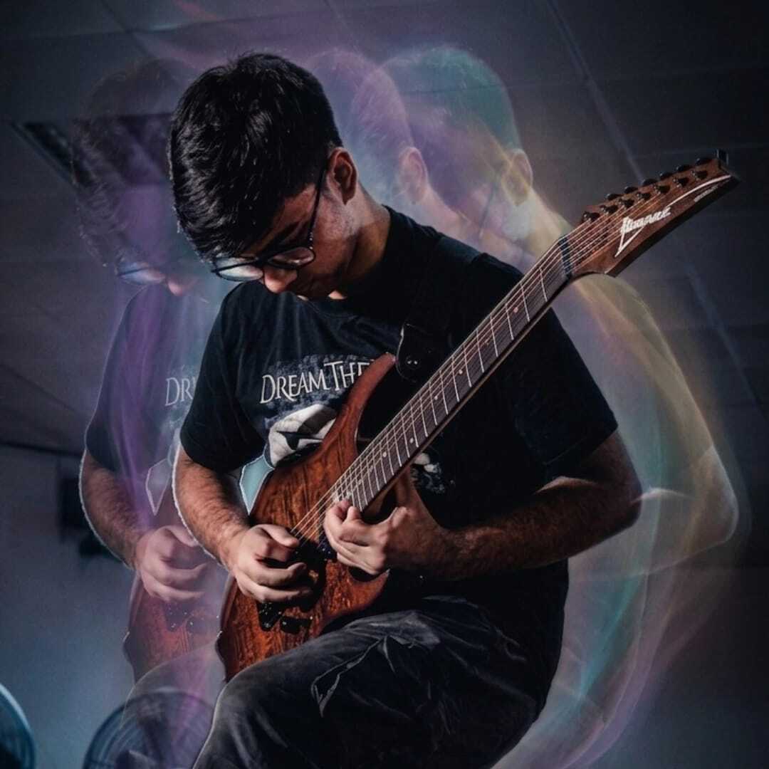 Subhrojyoti De